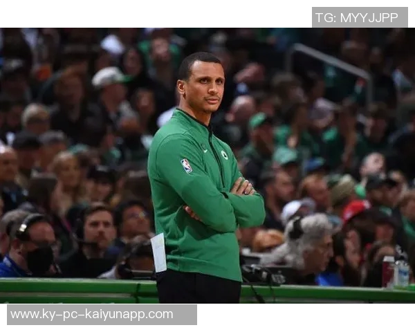 马祖拉称塔图姆具备执教潜力但应谨慎选择职业道路