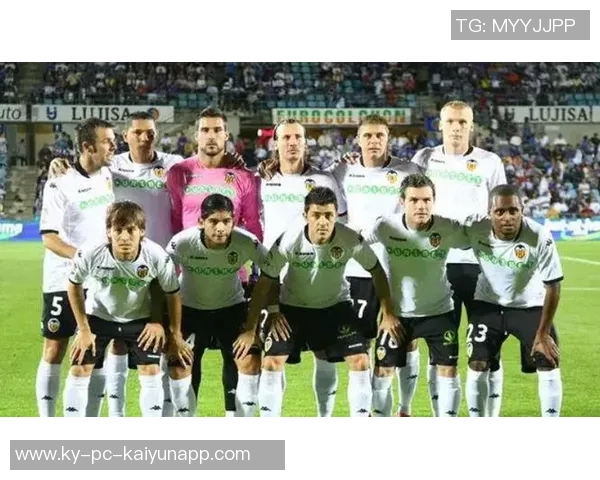 马德里竞技12月最佳球员候选名单揭晓格列兹曼奥布拉克科克等人入围