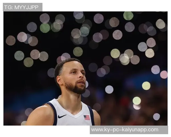 库里第三节狂飙20分助力球队逆转局势重燃胜利希望