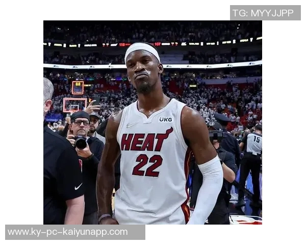 巴特勒全场狂砍32分8篮板4助攻展现强大活力带领球队取得胜利